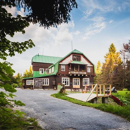 Turnovska Chata Korenov Exterior photo
